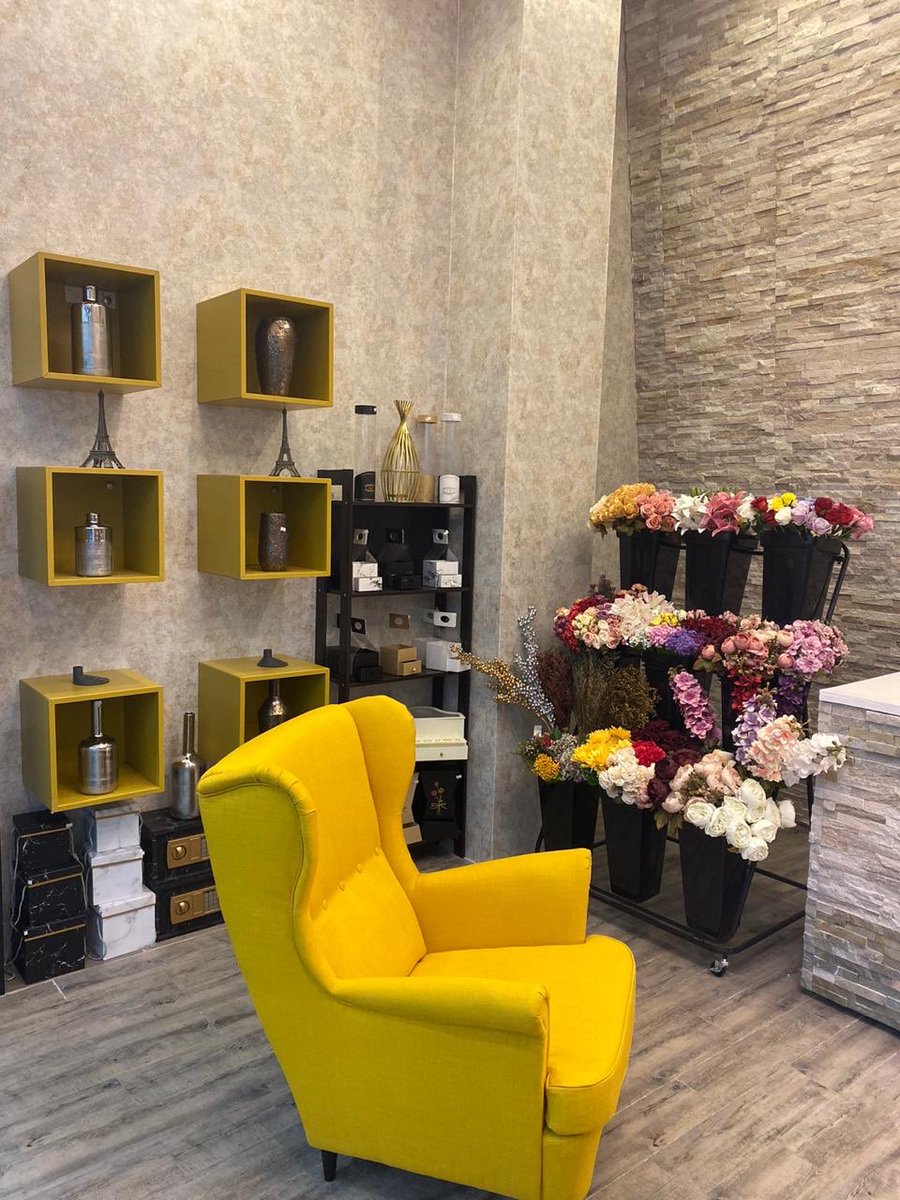 Quwaieyah_mall's tweet photo. قريباً افتتاح معرض PARTY MAKERS للهدايا والتغليف . https://t.co/Ue4c61eNZC