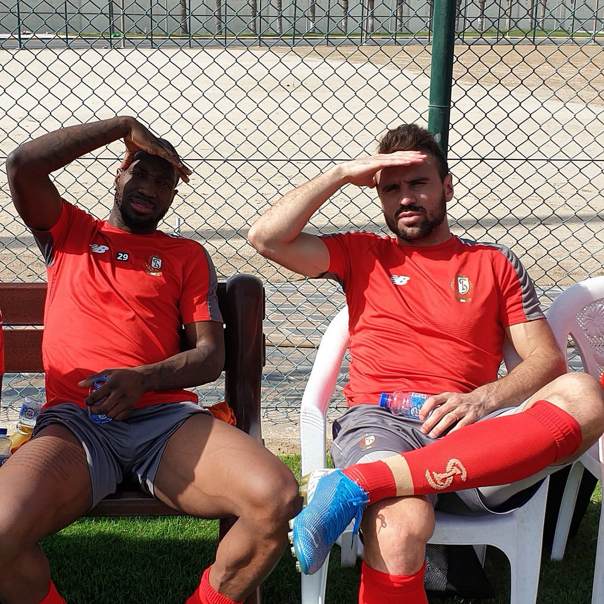 ORLANDOSA10's tweet photo. Qatar... here we are!!! 🇶🇦  

#Under31
#WinterBreak  @Standard_RSCL https://t.co/U29V2I3a0e