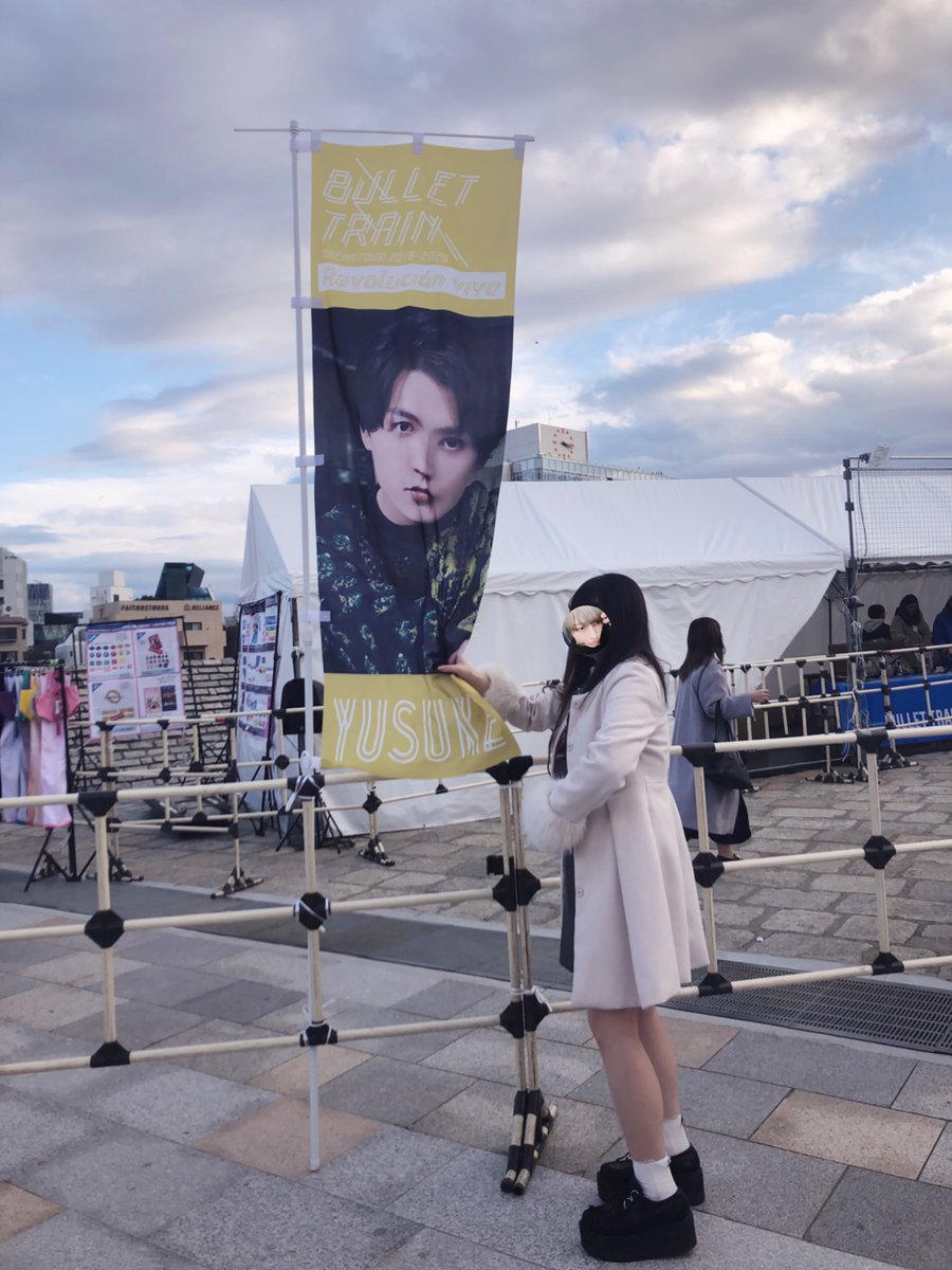 yuNyan_6's tweet photo. 「誰・・・⁉️」 https://t.co/vlBkHY1jNd