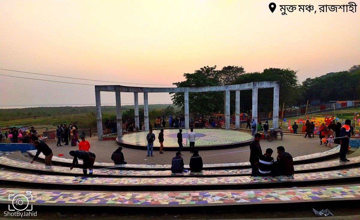 jahid_here's tweet image. Mukto monch, Rajshahi

#ShotByMi
#RedmiNote7S