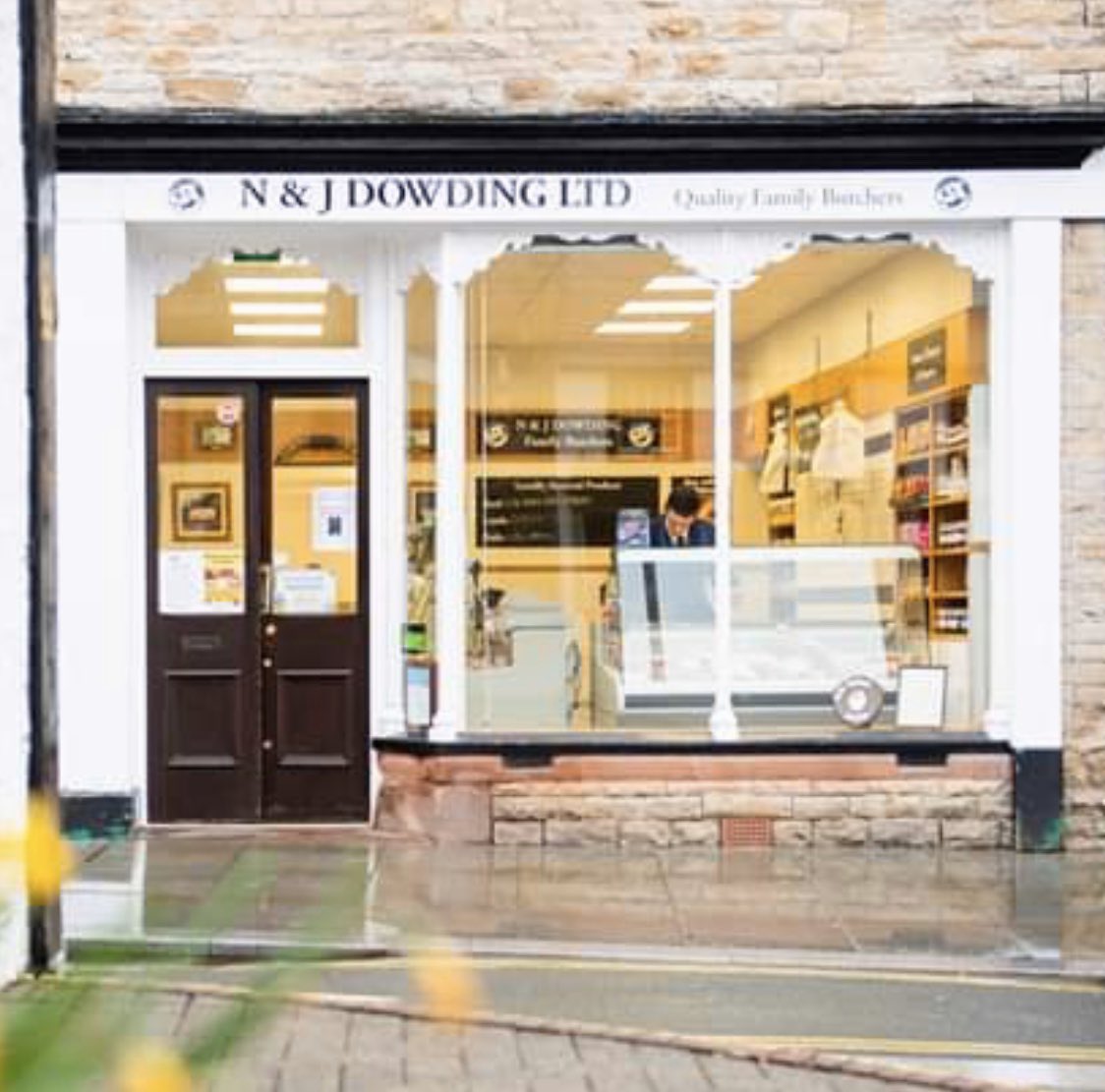 applebyjuniorFC's tweet photo. Appleby Dragons 🆚 Penrith AFC Stars
Sunday 10:30 KO

⚽️⚽️Come down to support the kids on their first game of 2020.  Pop in for a cup of coffee.☕️☕️

Kindly sponsored by @njdowding Thanks for your continued support.👏👏 https://t.co/esFMQOeskX