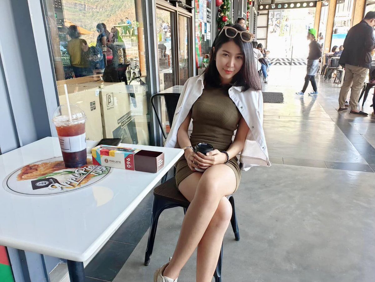 HardcoreLiveXX's tweet photo. แน่นไปหมดเลย https://t.co/RCNzYx5Fe0
