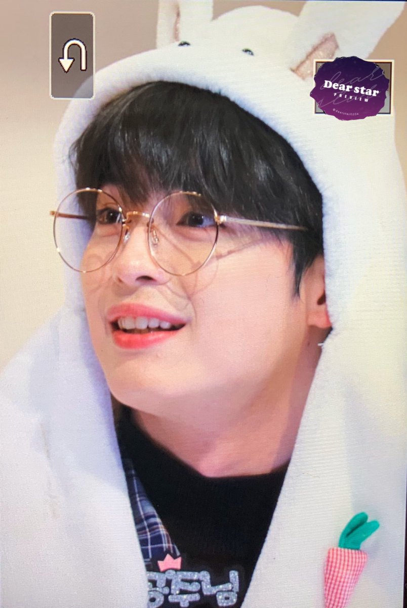 dearstar0204's tweet photo. 200104 팬미팅 4부

약수에 토끼 두고 가신분 데려가세요🐰♥️

#준섭 #신준섭 https://t.co/yzXi7DyC2x