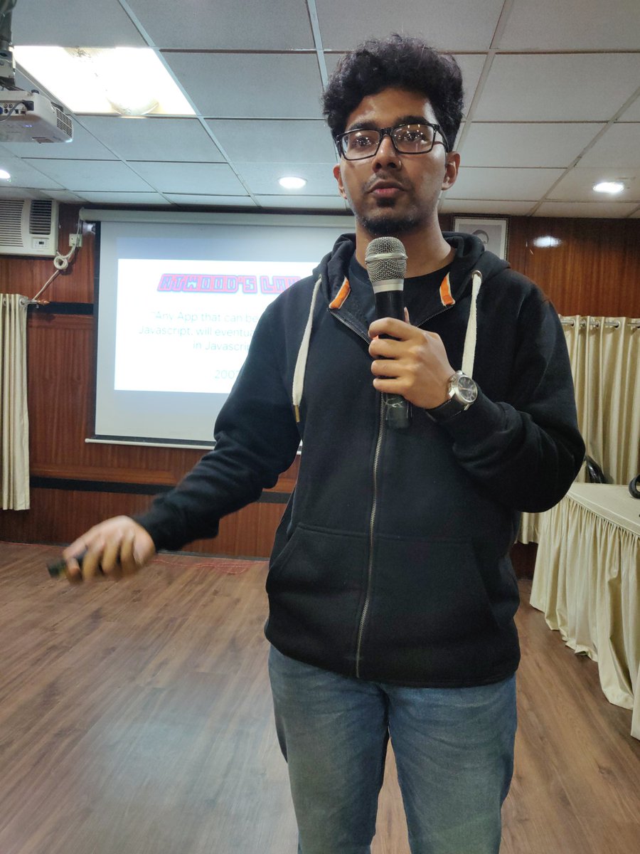 gdgkolkata's tweet photo. @shuvam360 is mixing some really Hot JS in the whole ML soup 🔥

#LetsBuild #LetsBuildKol #ExploreML
@GoogleDevsIN @googledevs @WTMKolkata https://t.co/dooLxa4p6r