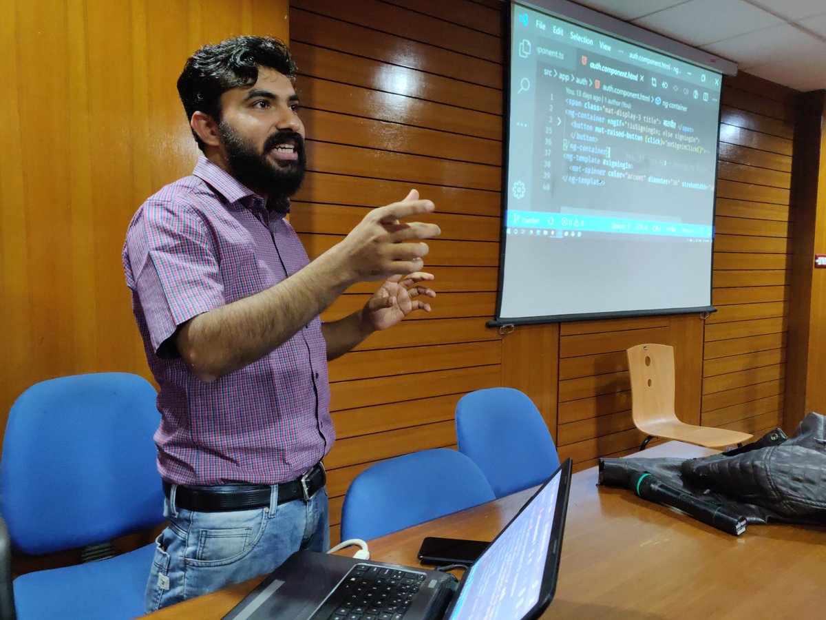 gdgkolkata's tweet photo. If you want to learn about web development @batbrain9392 is always there. He's taking a session today at Let's Build.

#LetsBuild #LetsBuildKol #ExploreML #BuildForDigitalIndia
@GoogleDevsIN @googledevs @WTMKolkata https://t.co/XNTWou74ml