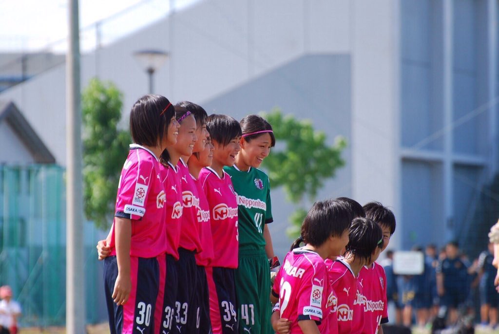 ryomyu0927's tweet photo. 5期生のみんな6年間お疲れ様！
高校から学芸に行ってみんなと同じ様に
セレッソにあがれなかったけど学校で
会ったり5期生の姿をみると実は心の中でまた一緒にサッカーしたいって思ってた
敵じゃなくて仲間としてしたかった
そう思えるみんなに出会えて良かった︎
これからもそれぞれの道で頑張ろう！ https://t.co/fo5PRg18aG