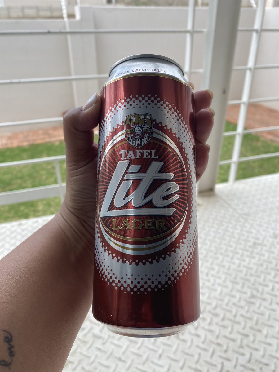 samanthevr's tweet photo. @100purebeer Lekker warm in Windhoek... goeie rede vir ‘n koue https://t.co/s3w27Atdmj