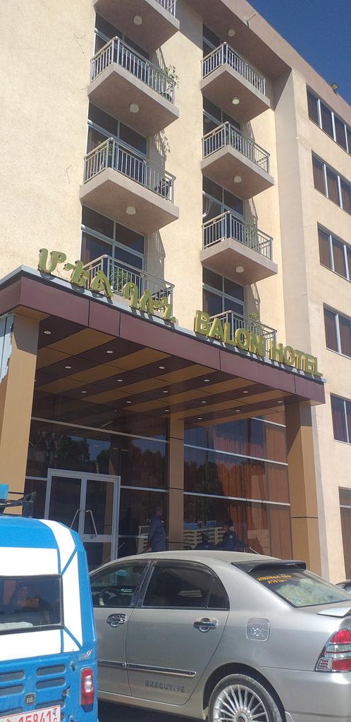 Dan_Tigrean's tweet photo. A dedicated investor gave our vibrant city #Mekelle a decent #Hotel. Then, with kindness of conservation, I gave it a decent name #Balloni, Which can help us remind the oldest archic of names in Mekelle generations later. @DrKindeya @GoiEth https://t.co/gwfrYmOqL2