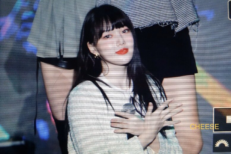 200104 대전하나시티즌 창단식 프리뷰

예린💛

#여자친구 #GFRIEND #예린 #YERIN