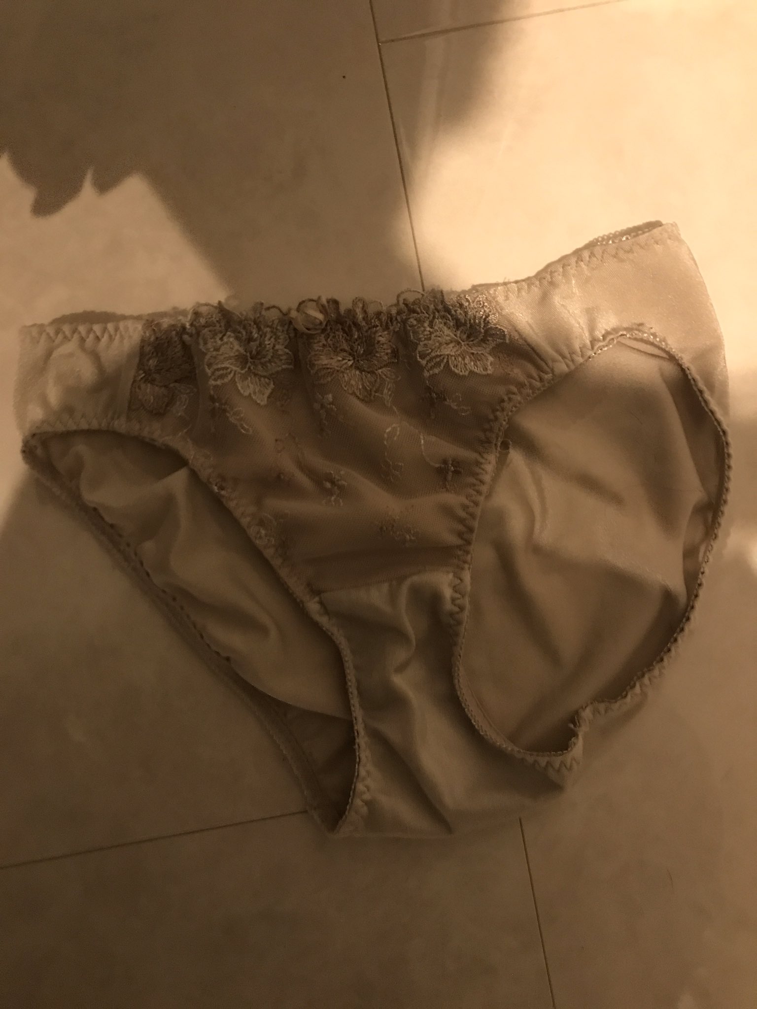 パンティコキ パンコキくん 下着ぶっかけ (@shshshaaaaa18) / X