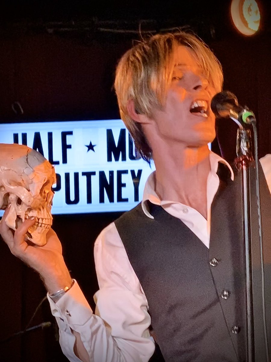 paulsuk's tweet photo. @absolutebowie were just fabulous @HalfmoonPutney last night. The band is excellent — the drummer and lead both launching into incredible solos — and ‘Bowie’ is very Bowie and totally committed too. https://t.co/zMzllnikca