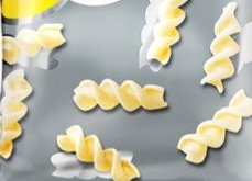 Al3xandrat's tweet image. Di*ks in the friendzone. #badhumor