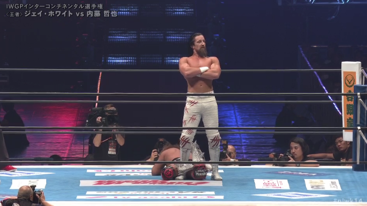 UltraLiger's tweet photo. @JayWhiteNZ mocks Naito, then traps him in a #MutaLock
#njwk14 https://t.co/vLTMoRfJRl