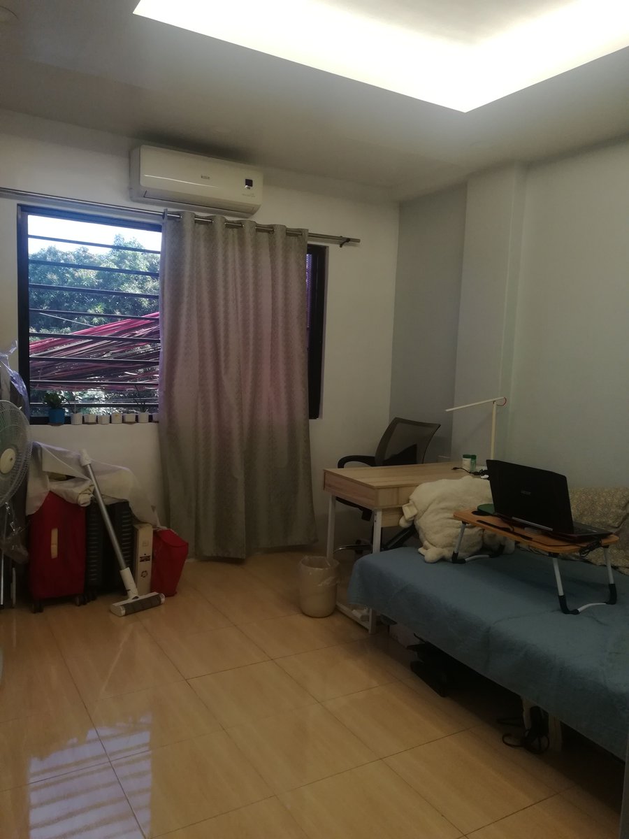 cci_arceo's tweet photo. 𝗔𝗣𝗥𝗜𝗟 𝟮𝟬𝟭𝟵: Got back to work after my trip to Iloilo and Boracay, met my co-workers and finally, our house renovation was finished and it was a success! https://t.co/Lzm2Yjui3H