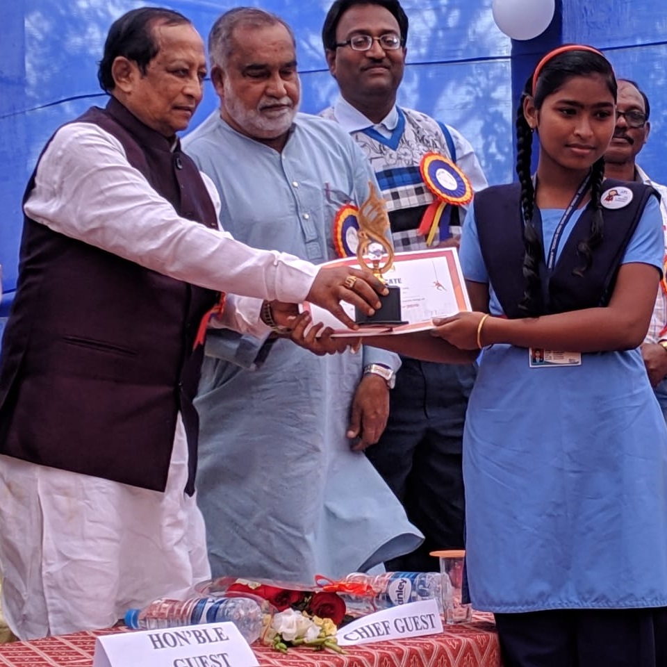 VinitGramvikas's tweet photo. Shri Surjya Narayan Patro, Honorable Speaker, Odisha Legislative Assembly, has formally inaugurated Atal Tinkering Lab [ATL] today at GVHS, Kankia. https://t.co/miWH9GveLf