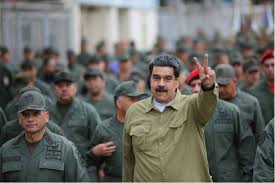 mippci_ven's tweet photo. #04Ene |📢 ¡LA ETIQUETA DEL DÍA! ⏩ #PazYUniónCívicoMilitar

Pdte. @NicolasMaduro: Estamos decididos a luchar y a seguir venciendo todas las dificultades, con el esfuerzo y la constancia de todo un pueblo. Haremos nuestra Patria más humana, independiente y próspera. https://t.co/DBHe5mdRH7