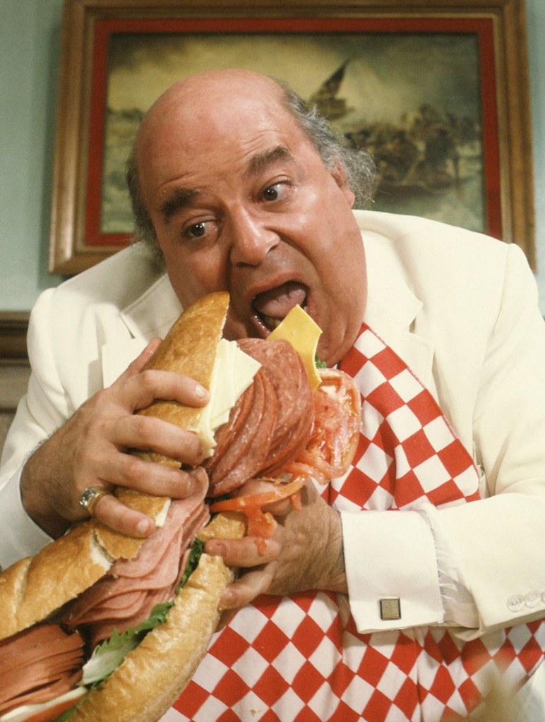 Happy birthday Boss Hogg!

The late, great Sorrell Booke was born on this day in 1930. - Mike 