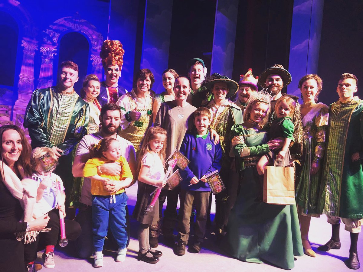 Off to <a href="/Playhouse_WB/">PLAYHOUSE Whitley Bay</a> today for the last show of <a href="/northeastpanto/">Blue Genie Ents</a> fantastic panto Jack &amp; The Beanstalk!🎭We will be live on Blue Genie FB pg at 6.50pm when we will be presented with a cheque for fundraising total!💗<a href="/StevieWalls/">Steve Walls</a> <a href="/DamianPatton/">Damian Patton</a> <a href="/mrgarytelfer/">Gary Telfer</a> facebook.com/15156055863069…
