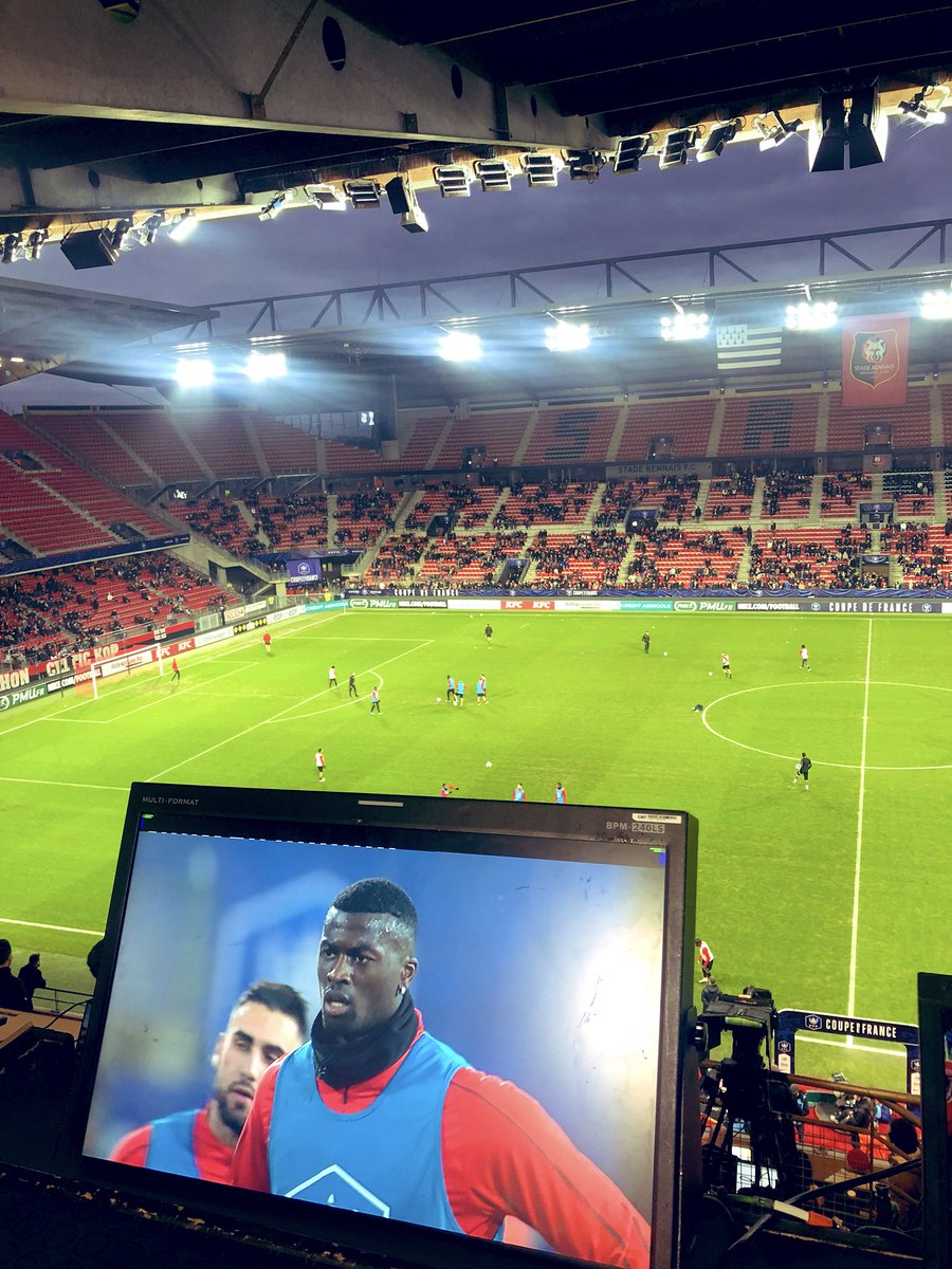 Martin_Mosnier's tweet image. 🔥🔥🔥Dans quelques minutes, le @staderennais remet sa @coupedefrance en jeu face à @AmiensSC. En direct et en exclusivité sur @Eurosport_FR #SRFCASC
