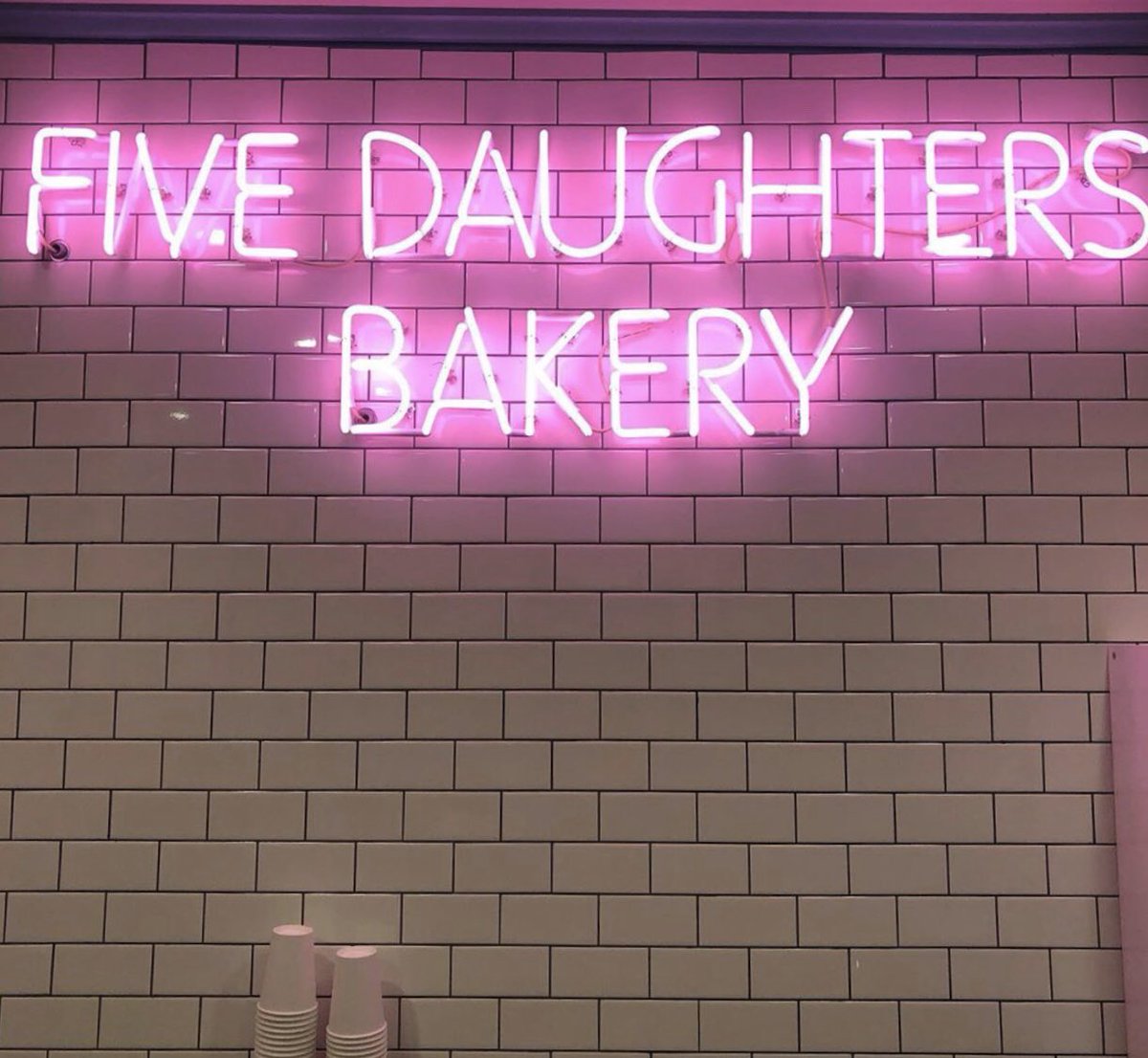 myperfectdozen's tweet image. Enjoying these delectable #donuts at Nashville’s own @Five_Daughters!