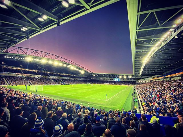 ProSportsImages's tweet photo. General view of the #americanexpresscommunitystadium @officialbhafc #bha vs @swfcofficial #bhafc #swfclive #swfc Photo: @philduncanphoto #prosportsimages @pro_sports_images_ltd https://t.co/O2TxCXtNXp https://t.co/2U0PvoTmPD