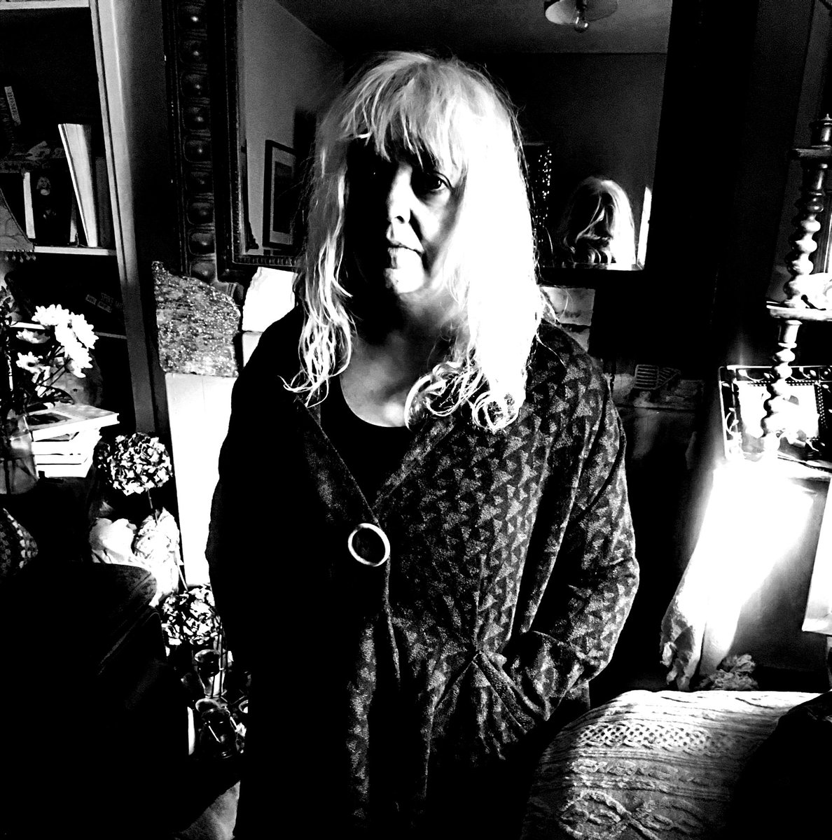 shellakeypookey's tweet photo. #wardrobecheck #TheScourge https://t.co/QFlVt2Ulmd