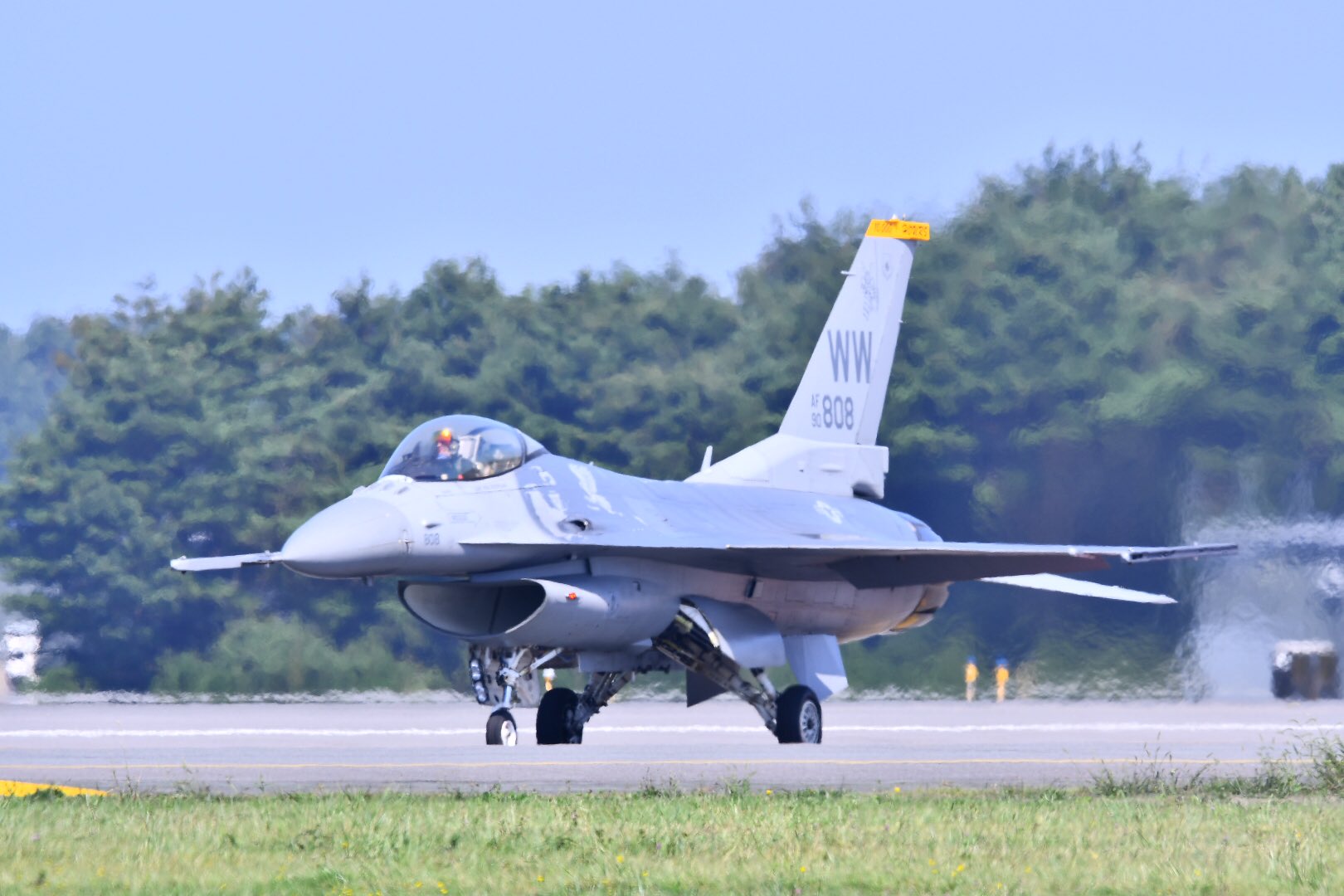 Tennshousann 19 09 08 三沢基地航空祭 F 16デモストレーションチーム デモ飛行 ファインダー越しの私の世界 写真撮ってる人と繋がりたい 写真好きな人と繋がりたい カメラ好きな人と繋がりたい Photographer 風景 米空軍 F16デモチーム 三沢