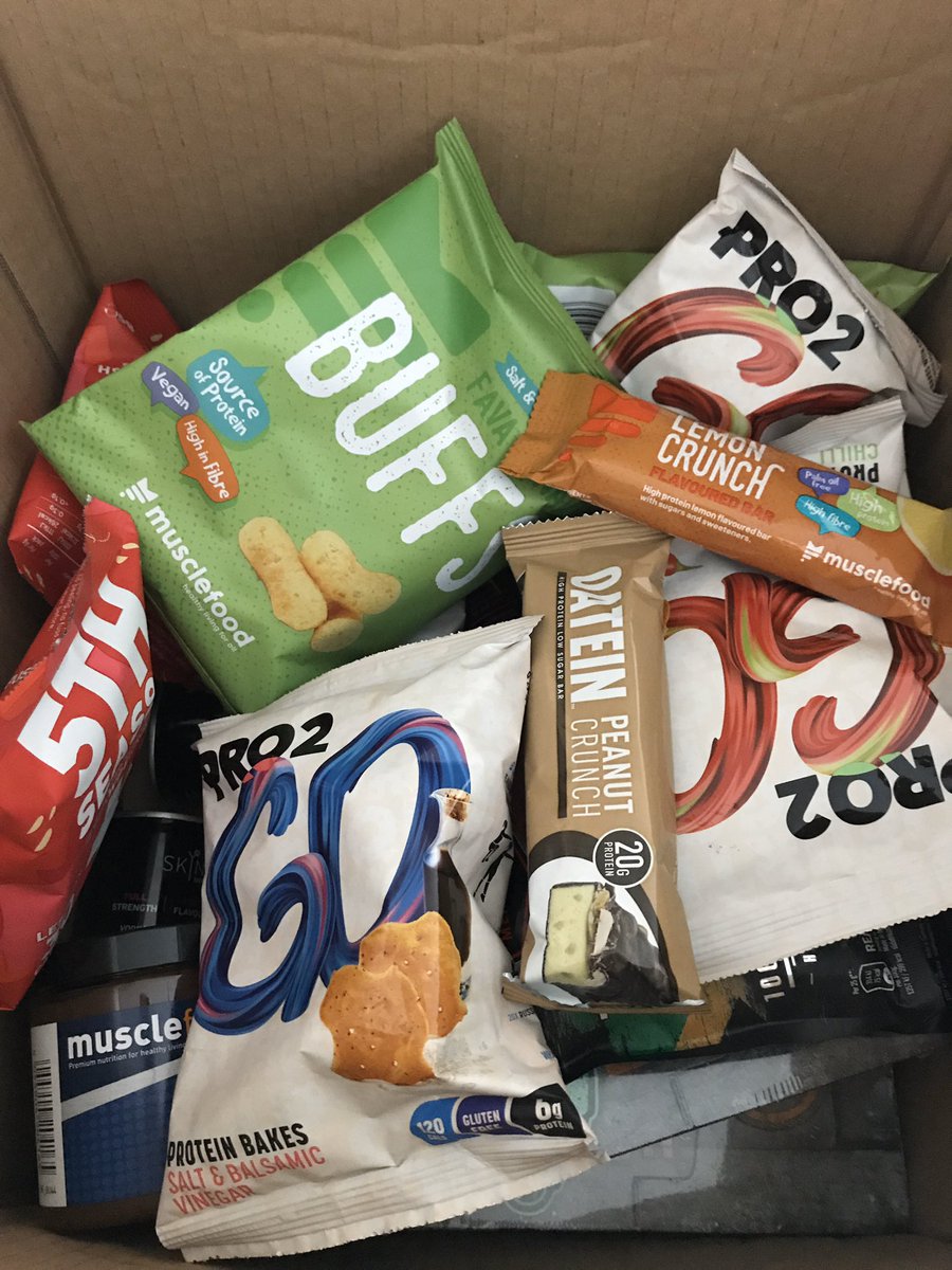 dryandmighty's tweet photo. Great haul from @MuscleFoodUK today! My fav @grenadeofficial bars are at the bottom of the box... just had the @SCIMX #pro2go and they’re lovely. Great service and super products! Thank you! https://t.co/GkUnoxZlTn