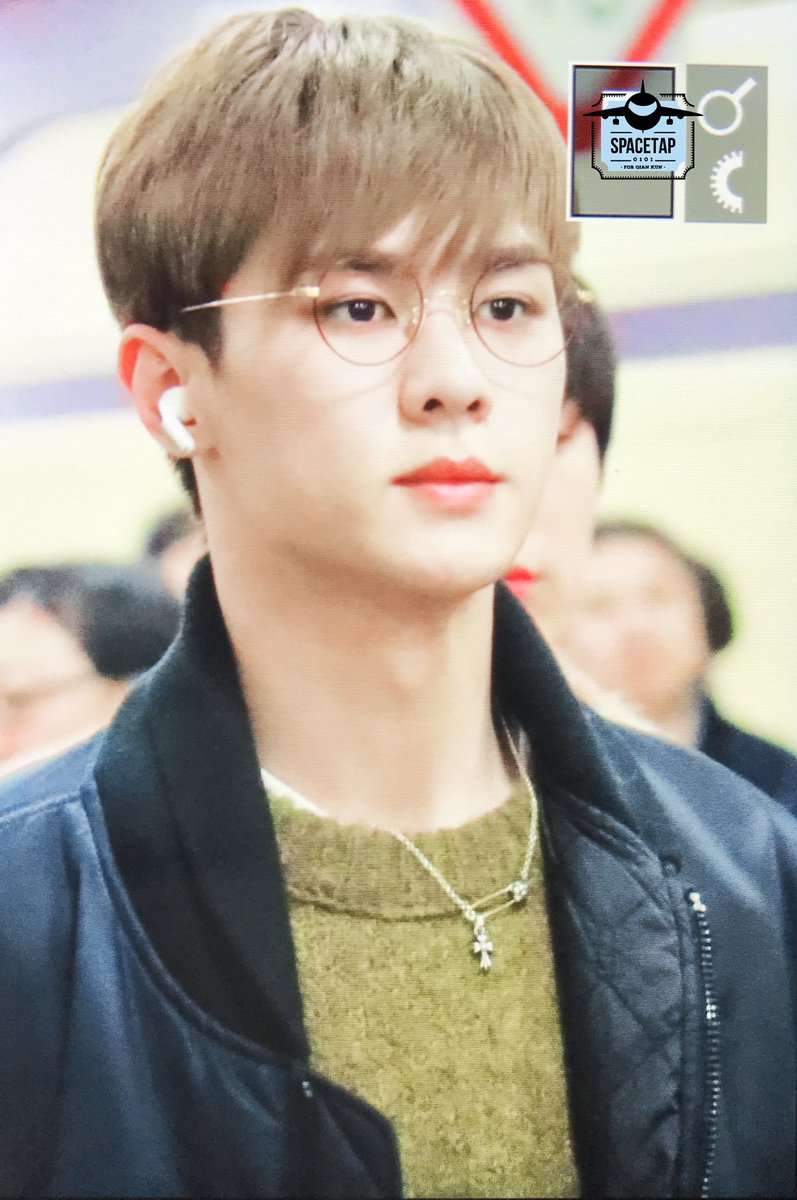 #威神 #威神V #WayV #WayV_KUN #쿤 #KUN #钱锟
//2020.01.04 到达
那回去好好休息喔～
今天也辛苦啦❤️