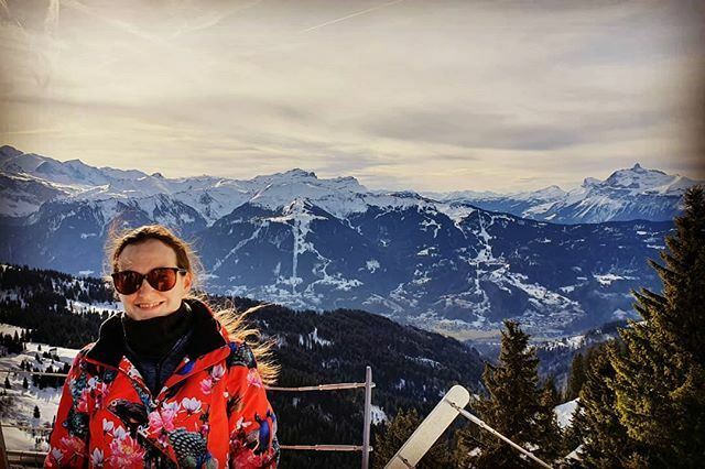 MyRainbowUK's tweet photo. Our week away to France for some New Year skiing is now over 😢
...But the good news is all outstanding orders will be completed for posting Monday.
Thank you for your patience ❤❤❤ https://t.co/d5FfUAIa2j