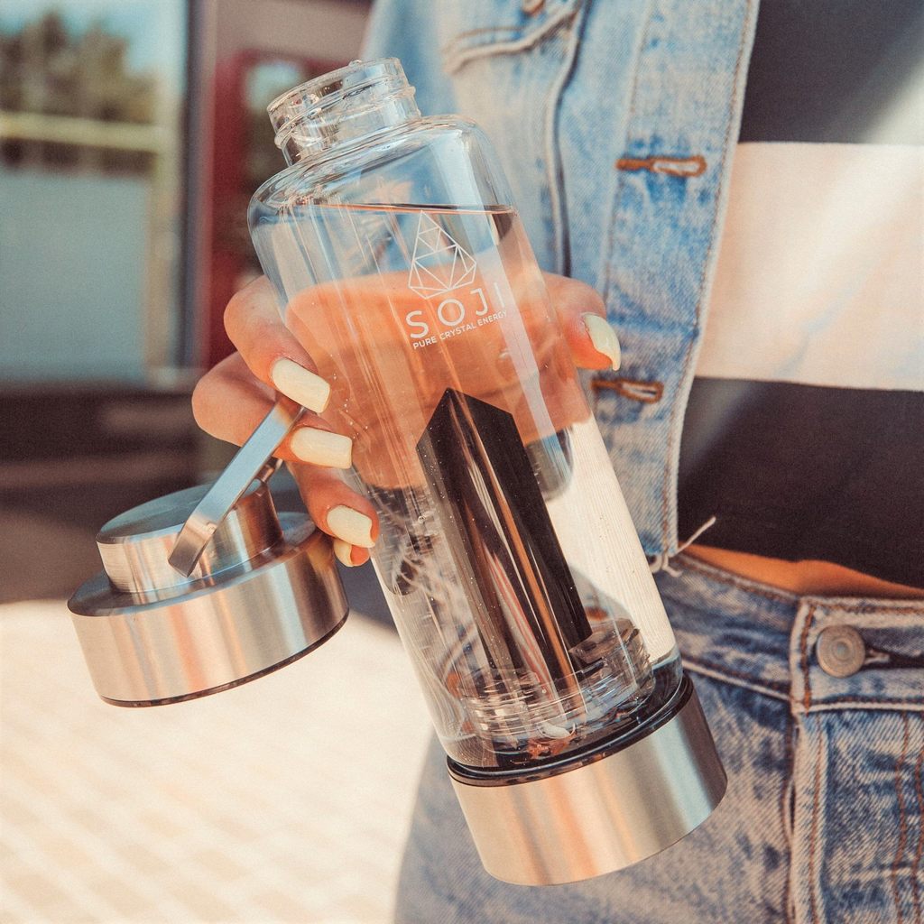 New bottles with interchangeable crystals! Purchase your beautiful bottles today by clicking the link on top of my main page or enter address lddy.no/4uhy