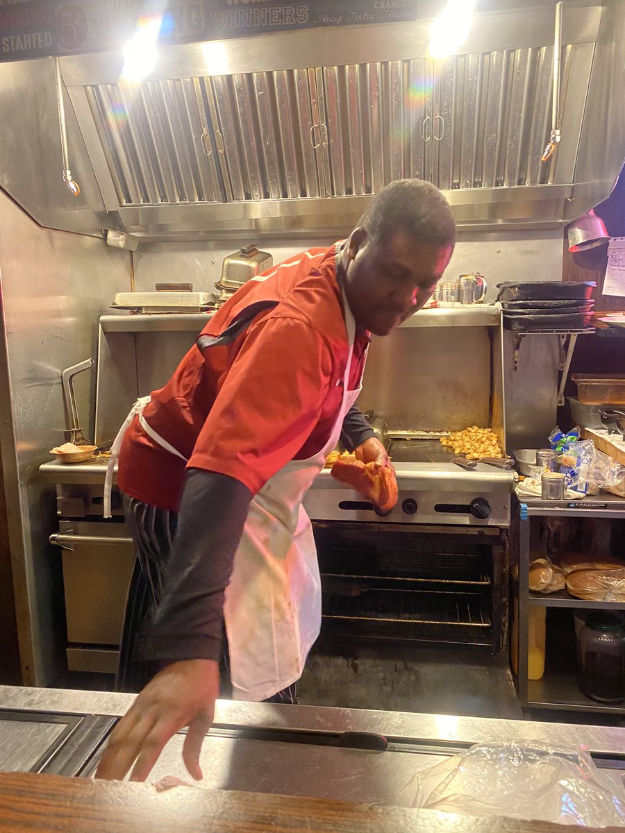 NWATaxi's tweet photo. Herman’s Rib-house is on and popping @HermansRibhouse #barnyardpimp #phillysteak #greatfood #family #nickandcarrie❤️ https://t.co/BUxCOoqKQ5