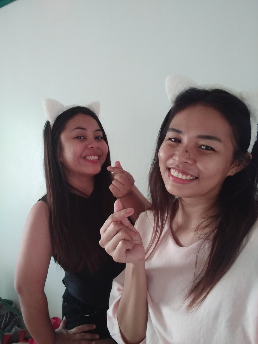 chinche0195's tweet photo. Unexpected friendship ❤ https://t.co/qCia75e8Cv