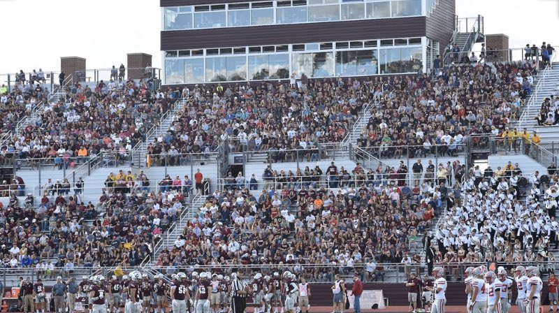 CFahnrich's tweet image. I am extremely excited and blessed to say I will be continuing my academic and football career at UW-La Crosse. Thank you so much to my parents and coaches for helping me through this process. And thank you @UWLCoachJanus @UWLEagleFB for everything and giving me this opportunity!