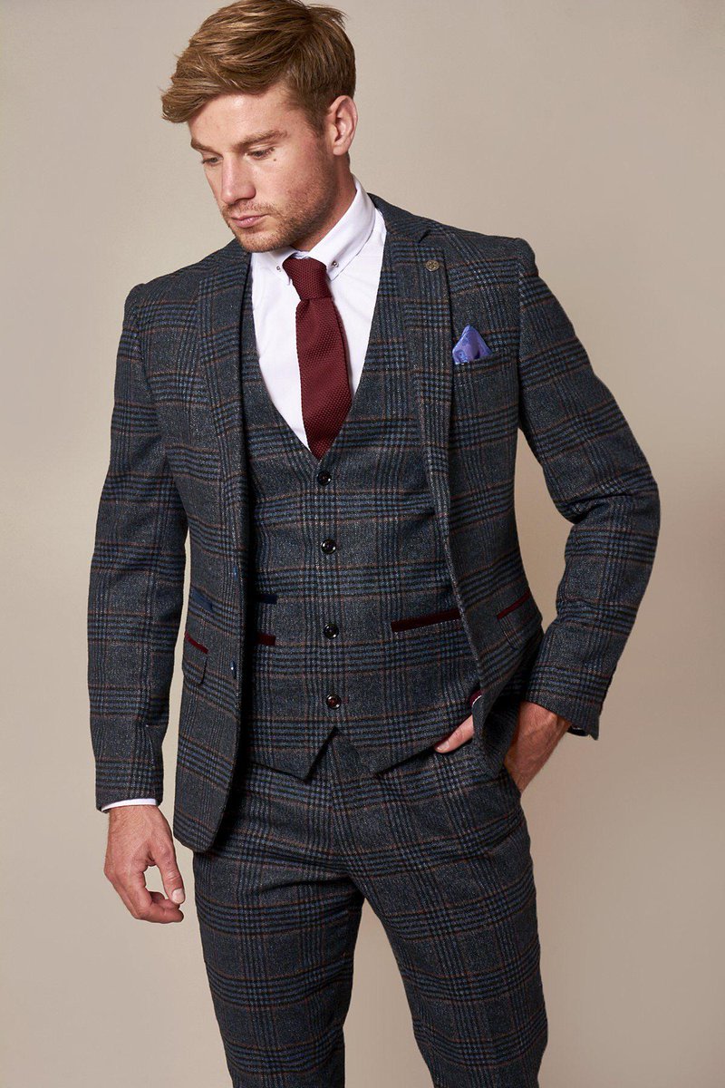 Fallen Hero tweet media