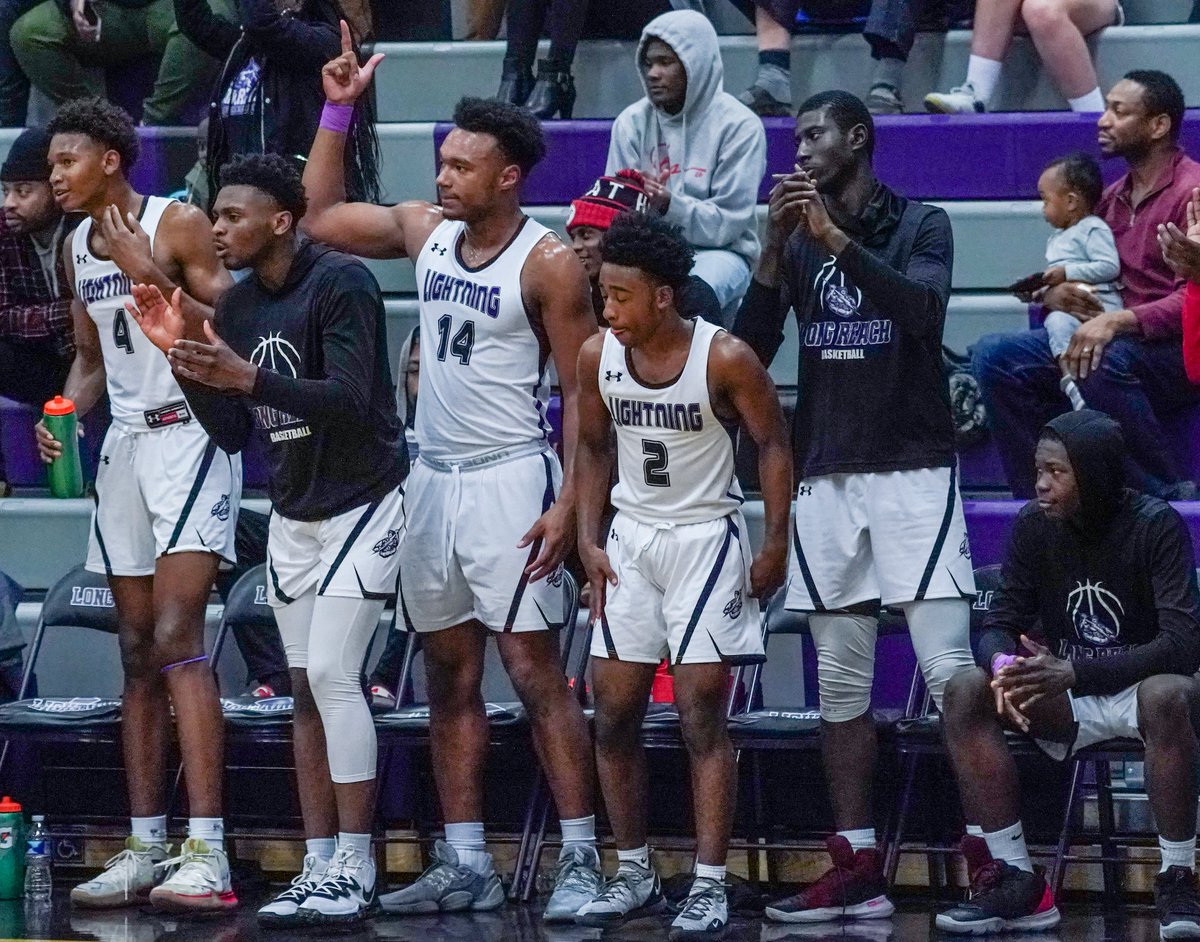 BKHoCoSports's tweet photo. A fast start carried @LRHS_Athletics boys basketball to a dominant 64-36 win over @HaHsathletics. See BOX SCORE: https://t.co/UjQK22b6Y1 https://t.co/zJm1NloxTf