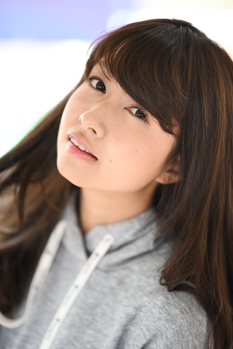HolorinHikaru's tweet photo. 12/22 #成美（なるみ）@s2_narumi_s2 さん、#キミマチ撮影会 です。（５）

成美さん、今回分ラストです。お付き合いいただきありがとうございました🐭🚃😆

#アルピコ交通 #上高地線 #新島々駅

#Nikon #D850 #AFS105(AF-S NIKKOR 105mm f/1.4E ED) https://t.co/h6ZddglYHm