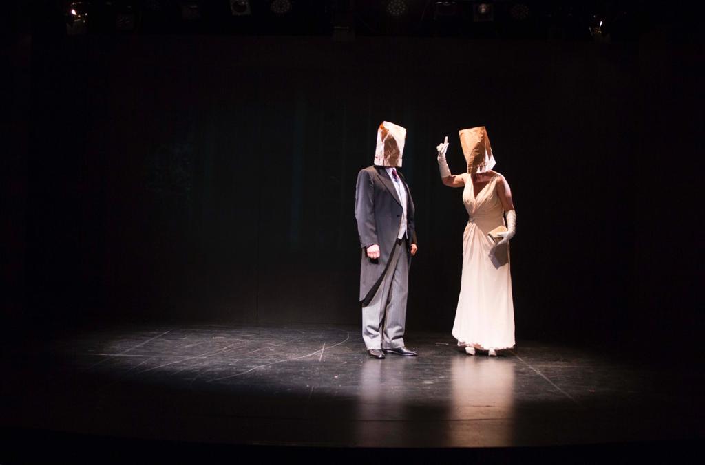 kattykowaleczko's tweet photo. Ayer tuvimos una linda función de @ProyectoNO En @TEATROICTUS 
Hoy nos reencontrarnos otra vez a las 20 horas.  Los esperamos!!
@GRIMANESACTRIZ 
@Clarturo @cesota
@cesarmoralesp 
#VamosAlTeatro
RT https://t.co/8wyKPz9ez1