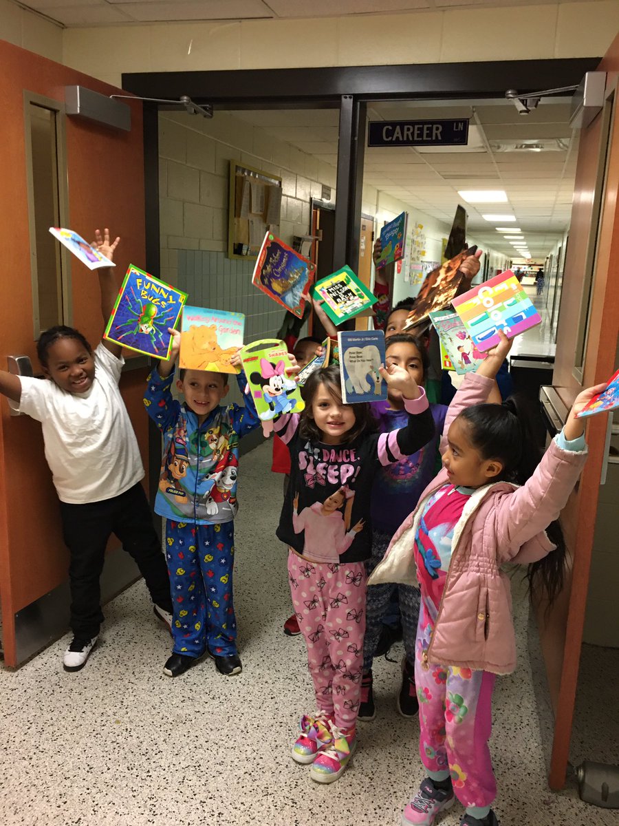 Falling_CreekES's tweet photo. 'If you are registered for FCE’s Intercession we will see you on 1/6/2020 — Monday morning ready for a fun week of learning' #oneccps @PJohnsonElemEd https://t.co/n8lfu63Vlk