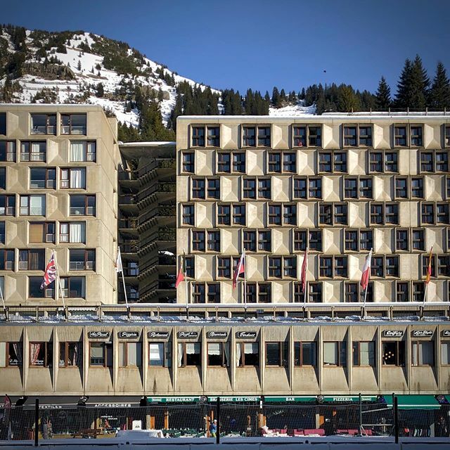 _bendavies's tweet photo. Flaine Forum. #flaine #architecture https://t.co/3WEPGNOYBz https://t.co/h2B7C6Hcoz