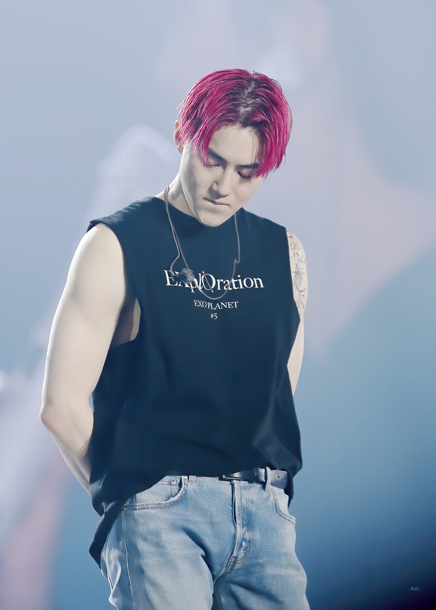 ooah522's tweet photo. 191231 #suho #SUHO #junmyeon #exo #김준면 @weareoneEXO #EXplOrationdotin #weareoneEXO #EXOonearewe #OBSESSION #OBSESSEDwithEXO https://t.co/DTc36xwJIF
