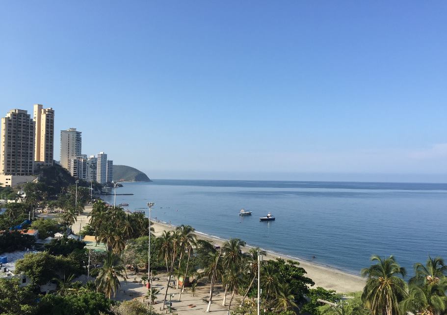 HotelbeLaSierra's tweet image. Desde los balcones de nuestro hotel, ¡buenos días! 

Disfruten la playa este fin de semana 🌴🌊☀😎

#caribe #caribean #vacaciones #vacation #santamarta #colombia #tour #travel #traveling #tayrona #tayronapark #parquetayrona #minca #sierranevada #naturaleza #buceo   #acuario