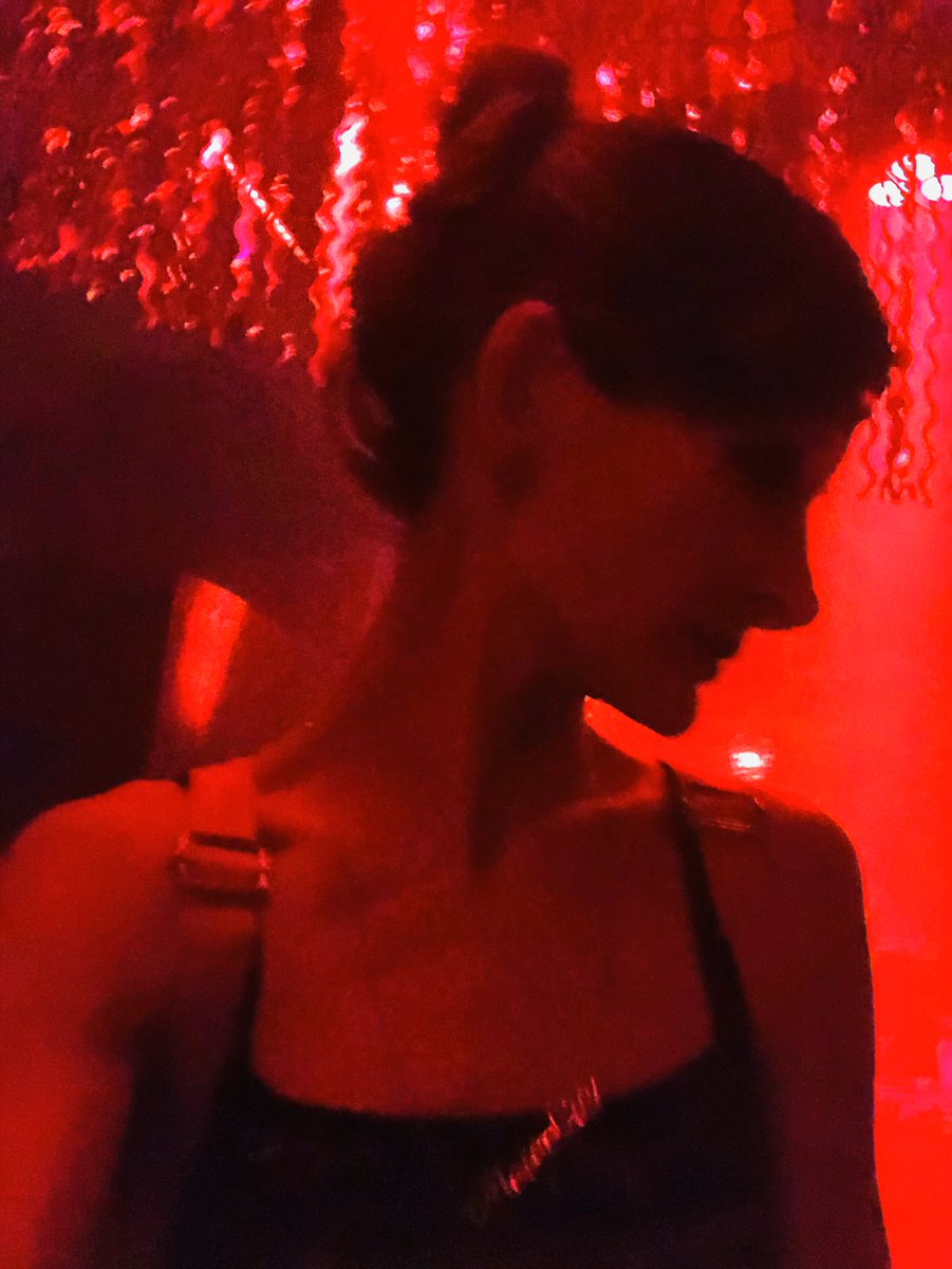 alicia262girl's tweet photo. Kremwerk 🔥@ravewithmigente @Kremwerk #seattletechno https://t.co/OkWWF3CU5C
