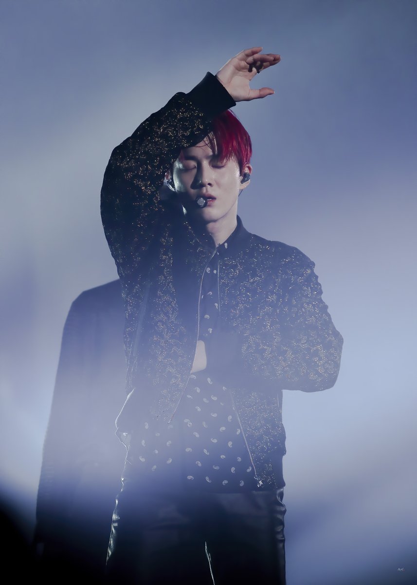 ooah522's tweet photo. 191231 #suho #SUHO #junmyeon #exo #김준면 @weareoneEXO #EXplOrationdotin #weareoneEXO #EXOonearewe #OBSESSION #OBSESSEDwithEXO https://t.co/gvp5IzGc60