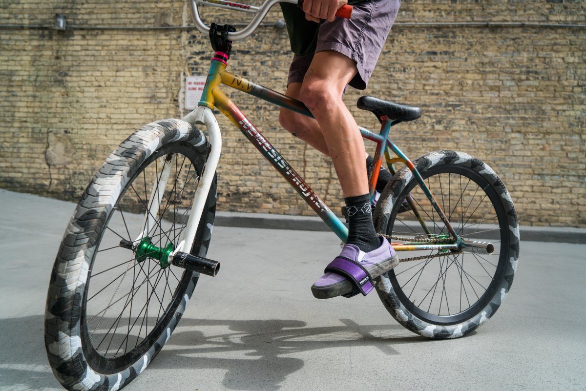 Fyxation tweet media