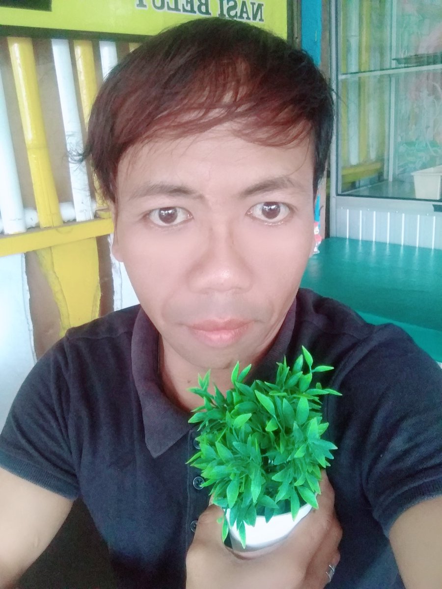 Dhaniharis1's tweet photo. Pengen di entot aku.siapa yg mau https://t.co/FFWzGx8UGy