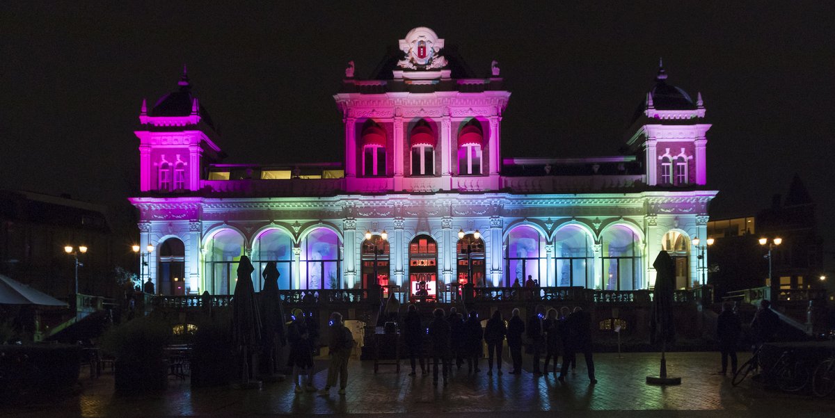 PhanosAmsterdam's tweet photo. Begin jouw hardloopjaar goed met de Light the Night editie van de Vondelparkloop; Superleuk en gezellig! Inschrijven kan nog tot 12 januari - https://t.co/DoIlIkD1Og #lightthenight
#running #hardlopen  #amsterdam #vondelpark #phanos #atletiek #rondjemokum https://t.co/2GwFLxhueu