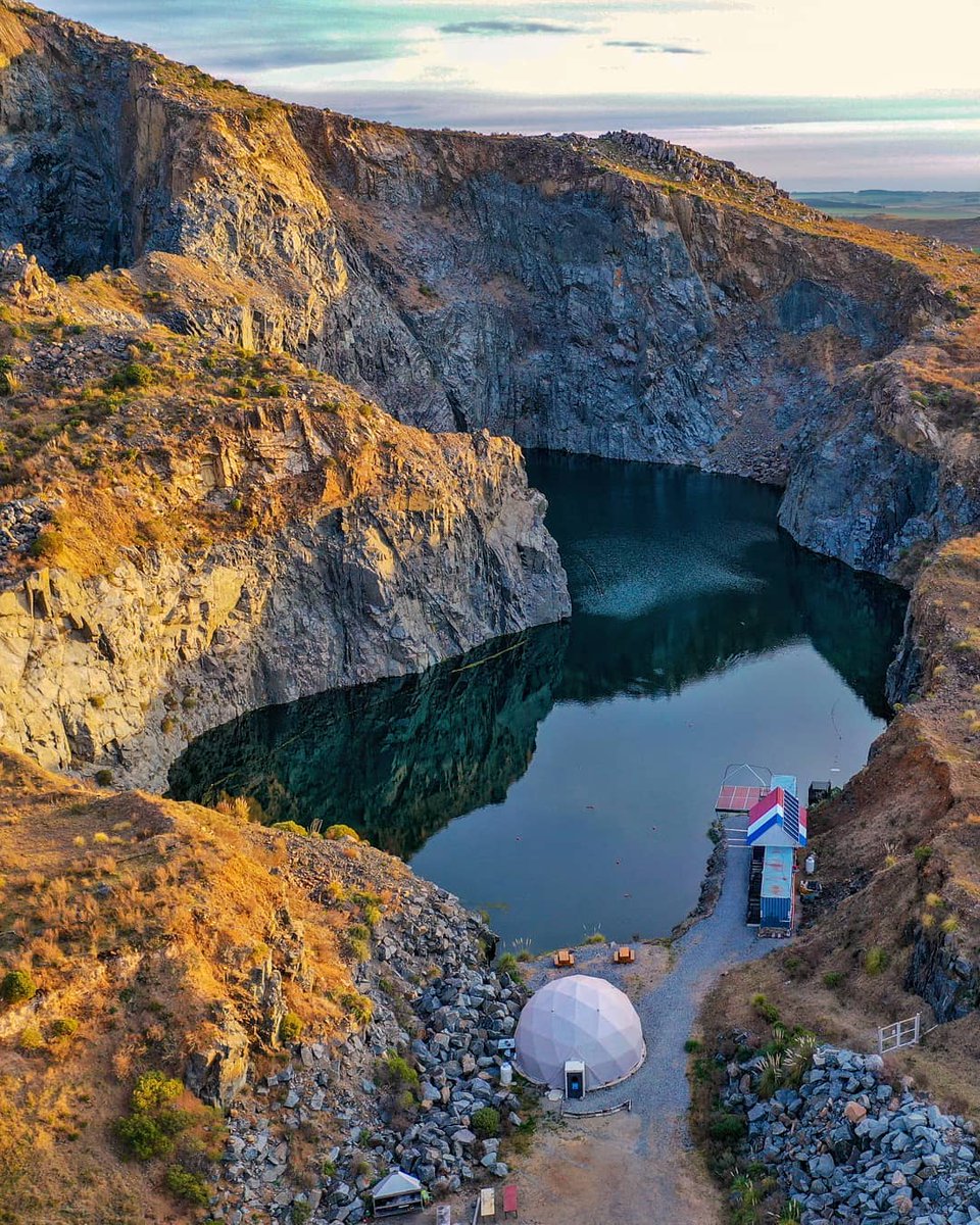 melinascala's tweet photo. Gente, mi viejo está sacando fotos con su dron y la rompe toda 🔥 vayan a darle amor a su insta xfa > dronegraphy.tandil https://t.co/W7DnkN4lyR