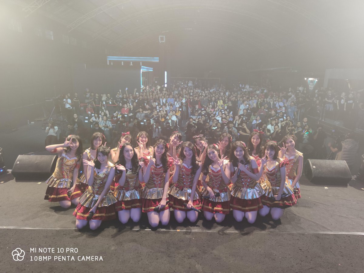 officialJKT48's tweet image. Terima kasih untuk kalian yang sudah hadir menyaksikan penampilan JKT48 di acara &apos;Billboard x @XiaomiIndonesia New World Concert&apos; hari ini! Sampai jumpa di event-event selanjutnya!
#MiNote10Pro 
#108MPNewWorld