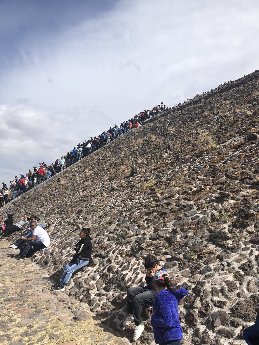 stem_math's tweet image. The great pyramids of Mexico are stunning!